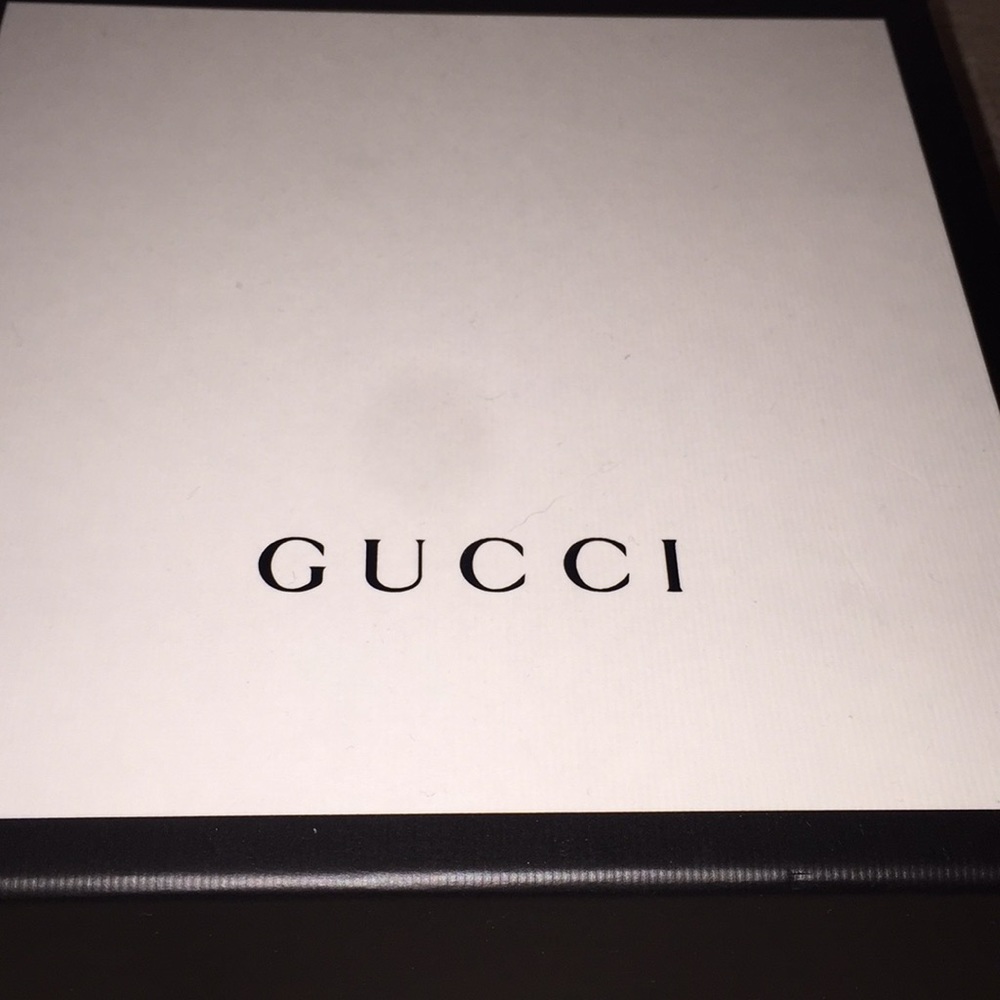 New condition Gucci belt